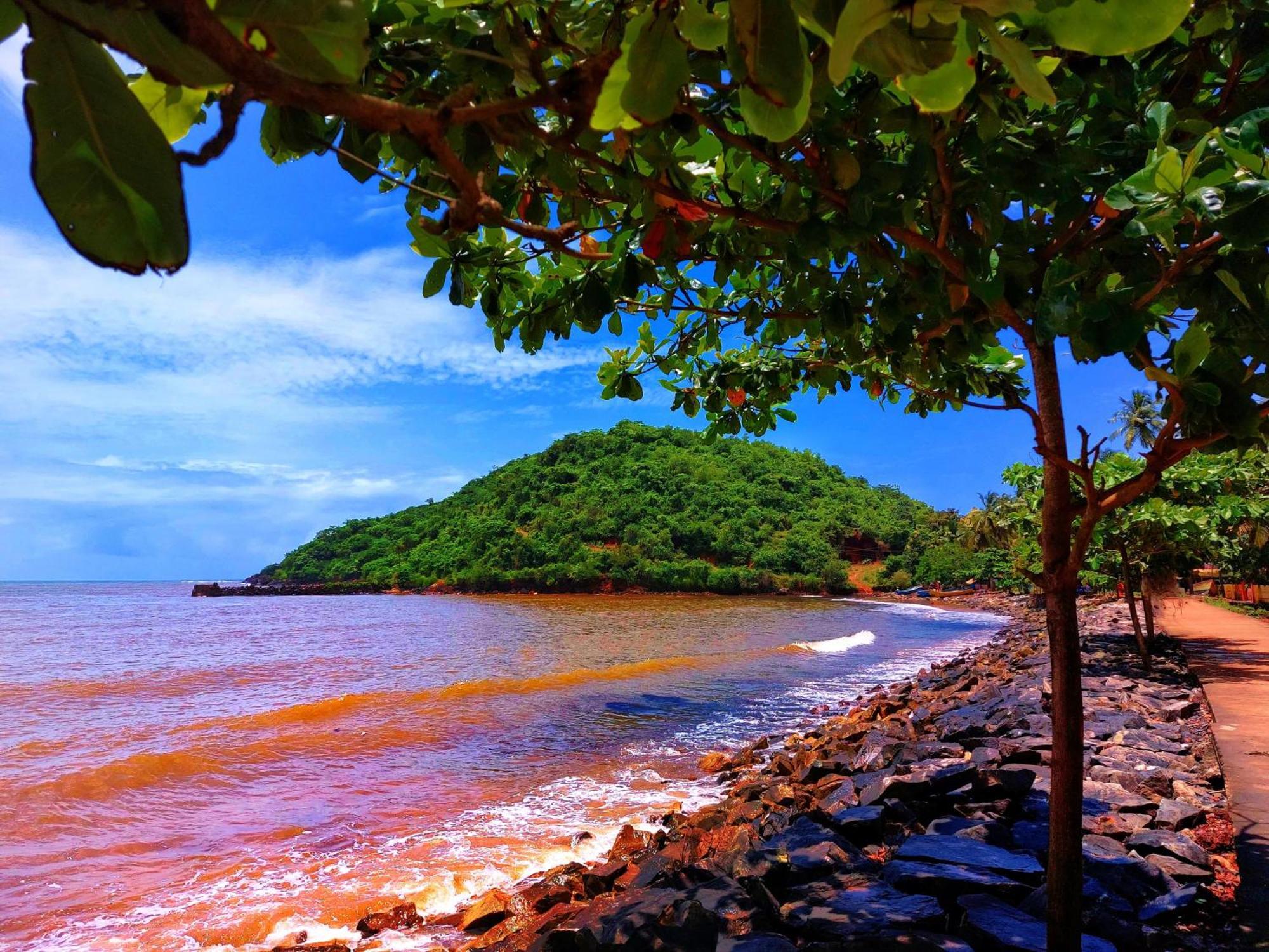 Navni Beach View Stay Гокарна Екстер'єр фото